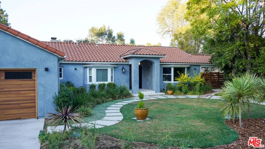 3841 Keswick Road, La Canada Flintridge, California 91011