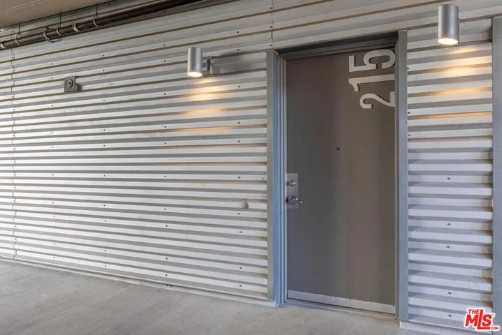 Outside unit 5