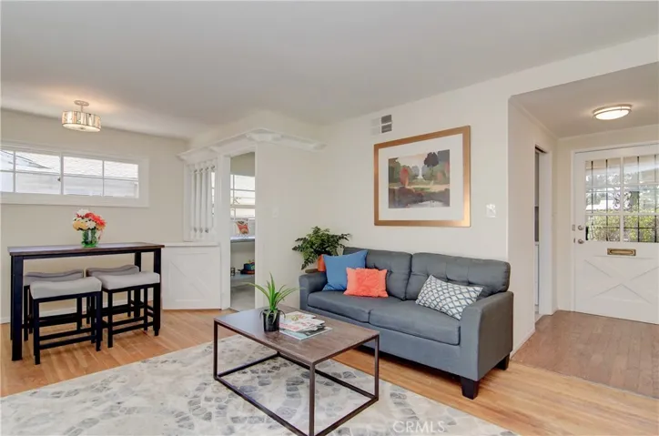 Separate entry foyer is a great place to greet family and friends and makes a nice transition between living space, kitchen and bedrooms.