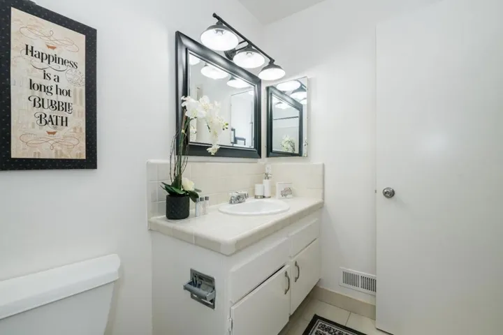 1375 Pinehurst Square, San Jose, California 95117