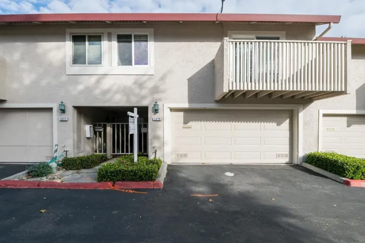 1375 Pinehurst Square, San Jose, California 95117