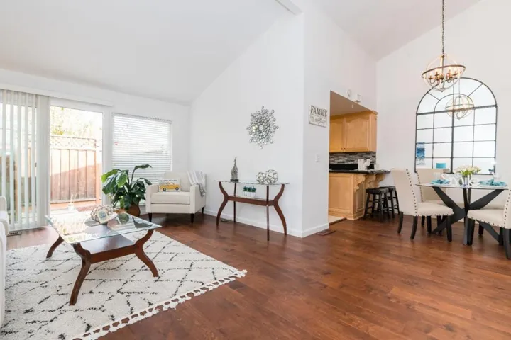 1375 Pinehurst Square, San Jose, California 95117
