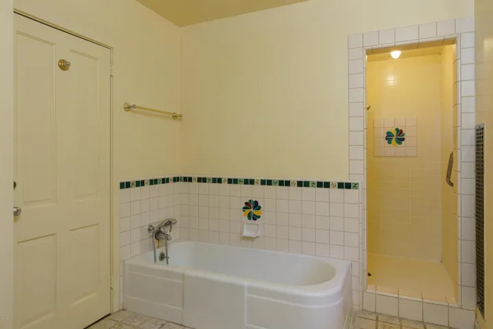 npw_1701Fairmount_019_FLEXMLS