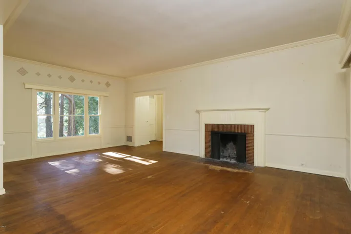 npw_1701Fairmount_103_FLEXMLS