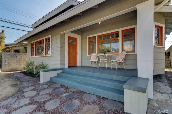 630 W 9th Street, Long Beach, California 90813