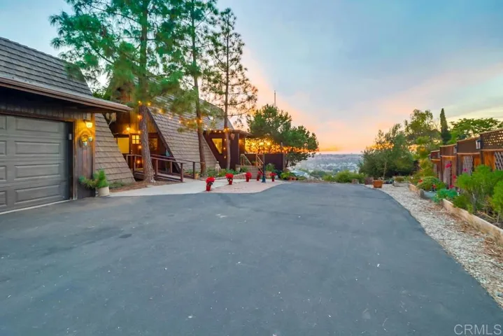 9345 Crest Drive, Spring Valley, California 91977