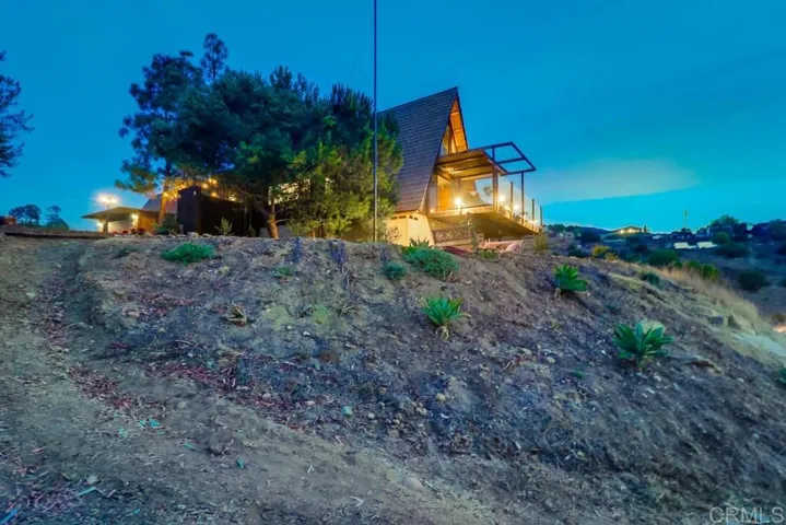 9345 Crest Drive, Spring Valley, California 91977