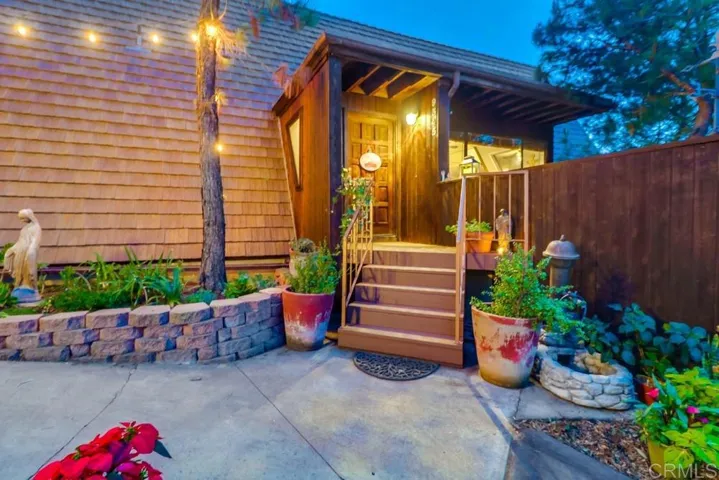 9345 Crest Drive, Spring Valley, California 91977