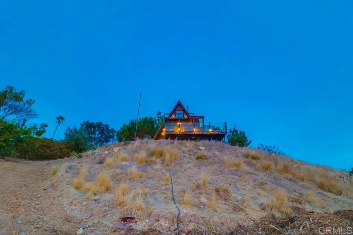 9345 Crest Drive, Spring Valley, California 91977