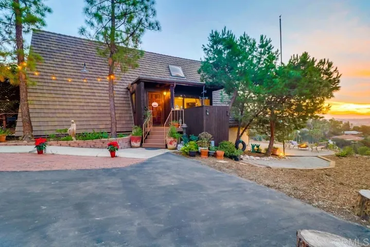 9345 Crest Drive, Spring Valley, California 91977