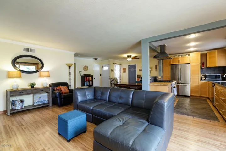 333 Broderick Ave Ventura CA-MLS_Size-01