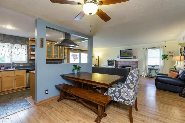 333 Broderick Ave Ventura CA-MLS_Size-00