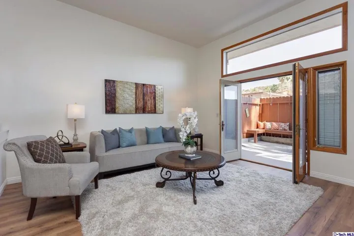 Primary Photo