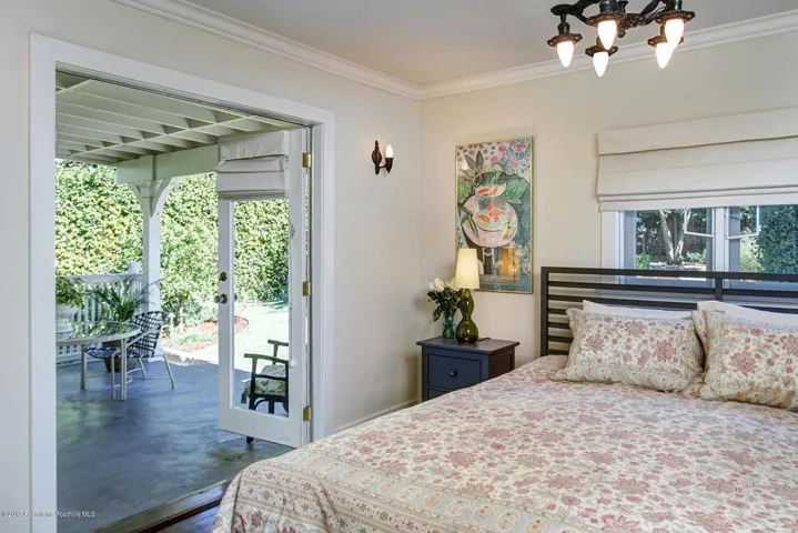 Griffin Ave 4424 018-mls