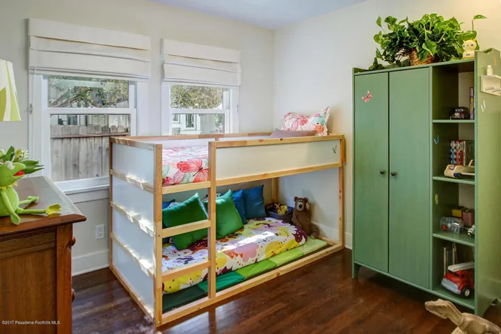 Griffin Ave 4424 015-mls