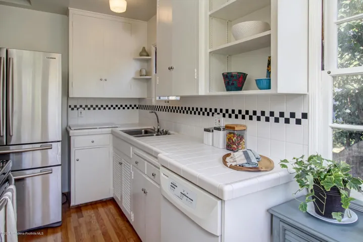 Daroca Ave 528 013-mls