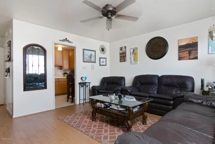 6567 College Dr-MLS_Size-015-3-Living Ro