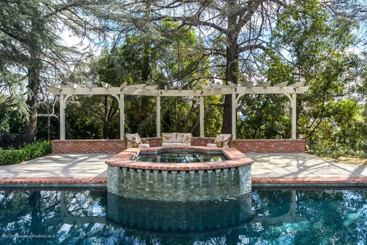 GYP_1101 Olive Ln_070_MLS