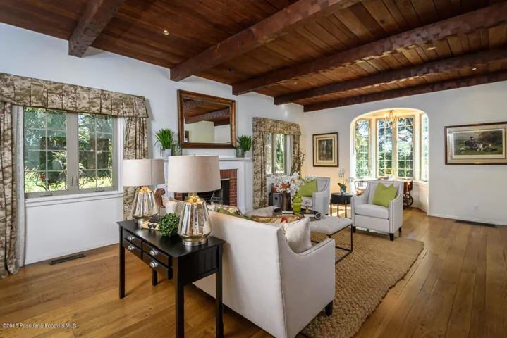 GYP_1101 Olive Ln_018_MLS