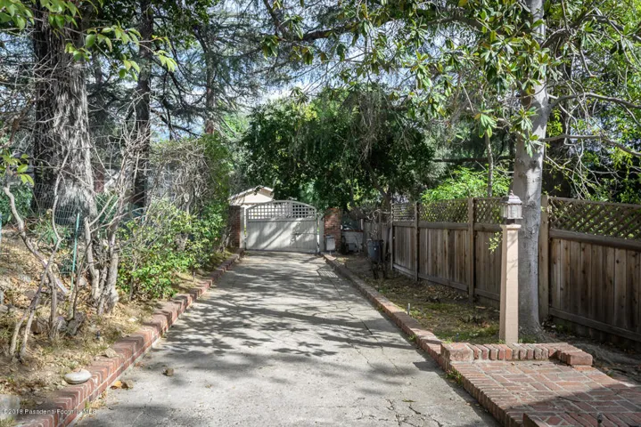 GYP_1101 Olive Ln_085_MLS