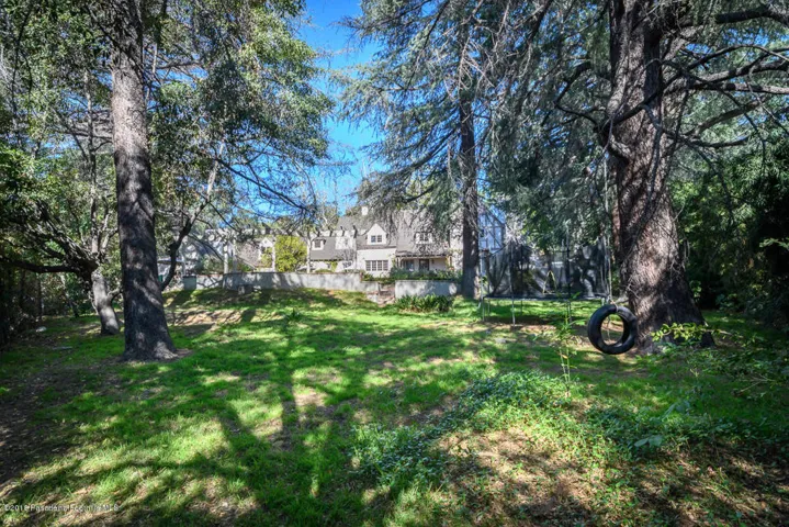 GYP_1101 Olive Ln_083_MLS
