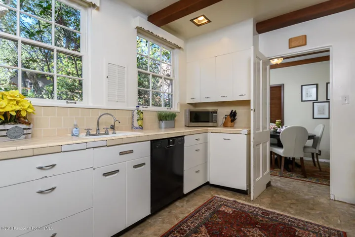 GYP_1101 Olive Ln_029_MLS