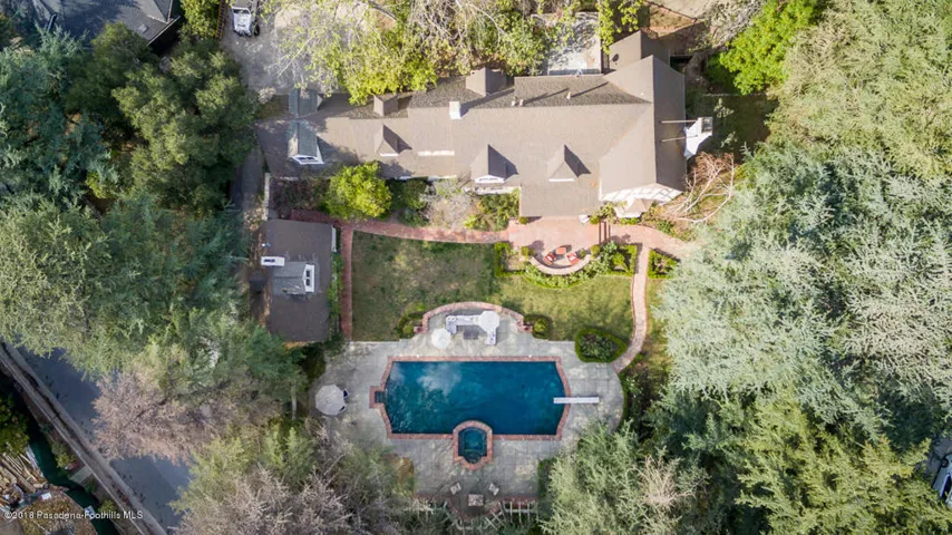 GYP_1101 Olive Ln_088_MLS