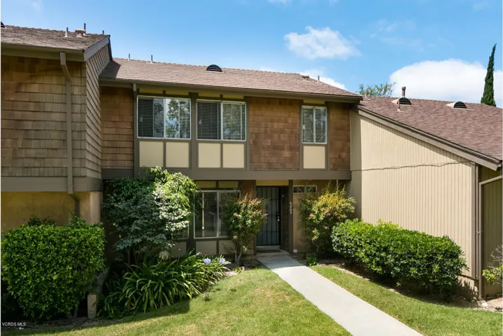 6905 Gull Ct-MLS_Size-001-17-Front Exter