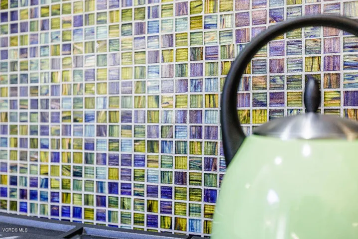 16_kitchen_detail