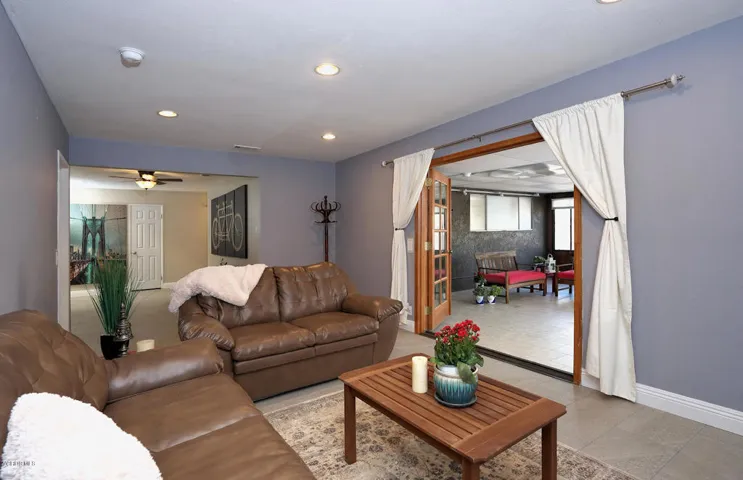 3461 Regata St Oxnard MLS (16)