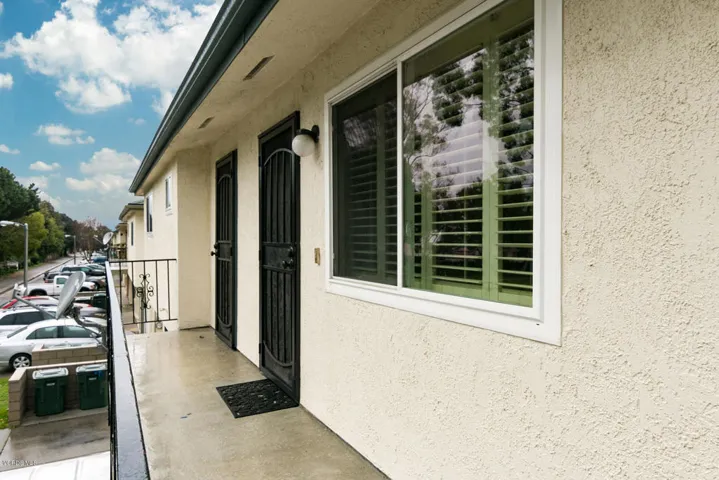 5186 Shenandoah St-016-10-Balcony-MLS_Si
