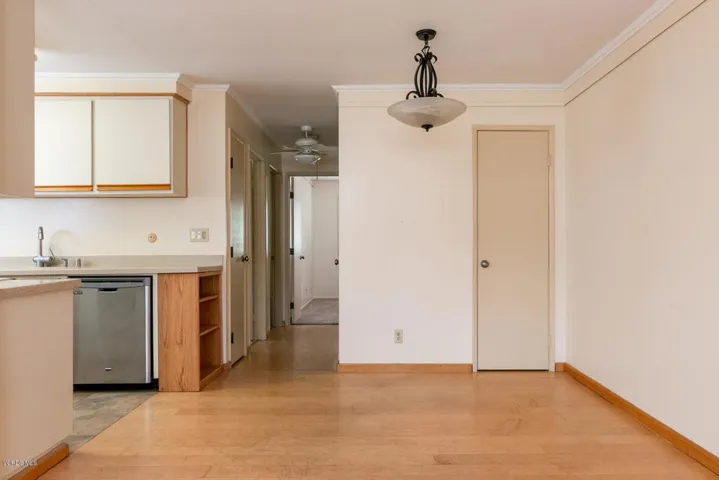 5186 Shenandoah St-006-5-Dining Room-MLS