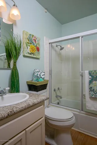 525 S Oakland Ave, Unit 5B 022