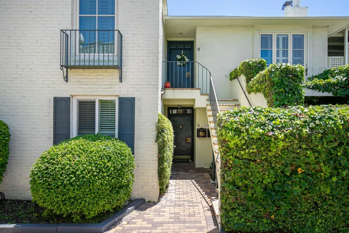 525 S Oakland Ave, Unit 5B 002