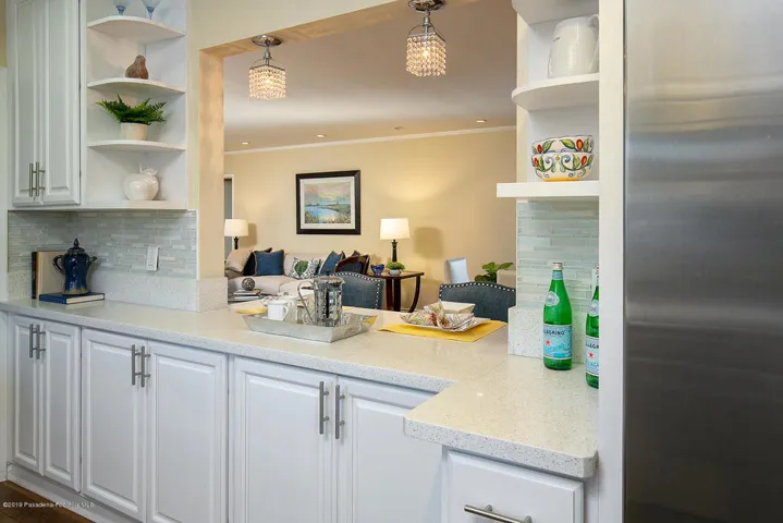 968 S Orange Grove Blvd, Unit B  013-mls