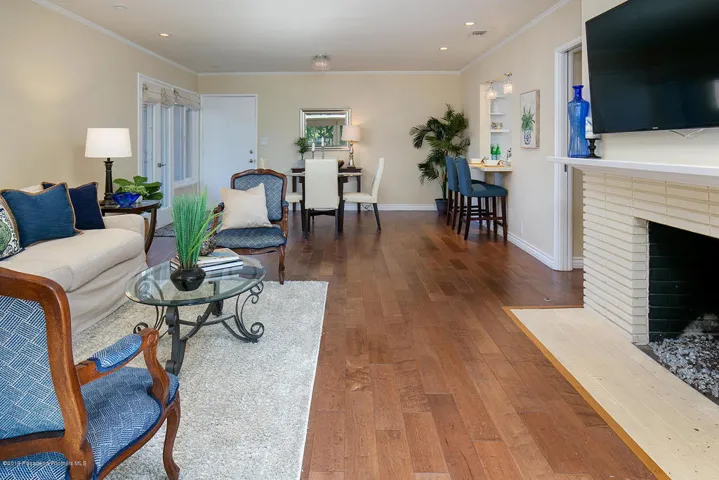 968 S Orange Grove Blvd, Unit B ​​‌​​​​‌​​‌‌​​‌​​​‌‌​​​‌​​‌‌​​‌‌​​‌‌​​​​ 008-mls