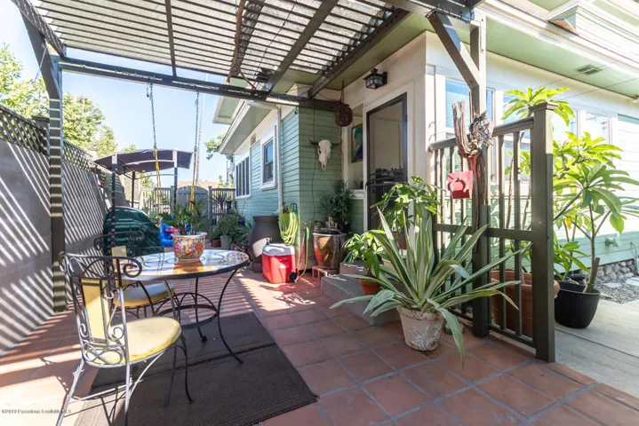 GYP_1165 N Los Robles Ave-57_MLS