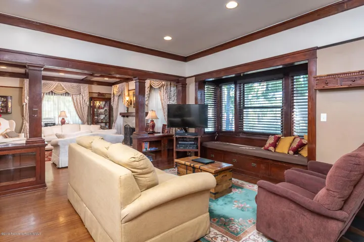 GYP_1165 N Los Robles Ave-16_MLS