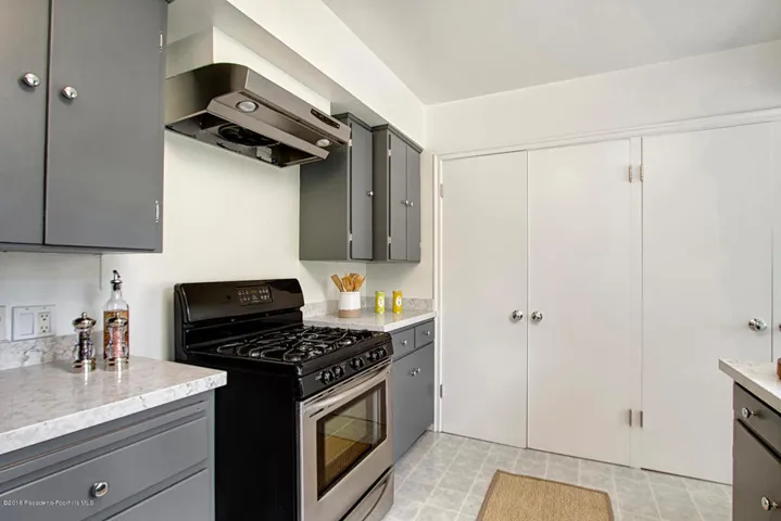 3675 Greenhill Rd 013-mls