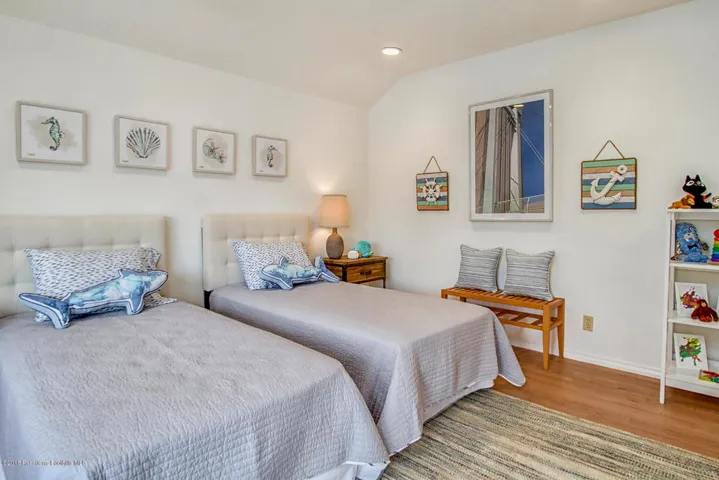 3675 Greenhill Rd 017-mls