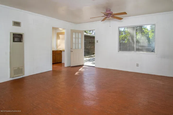 2256 Pinecrest Dr 018-mls