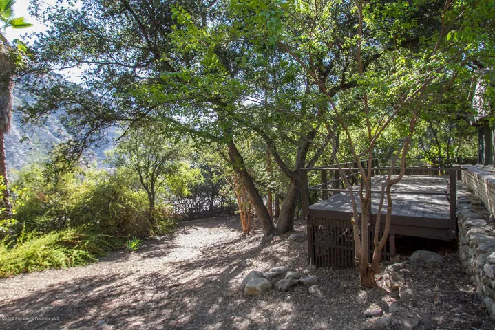2256 Pinecrest Dr 003-mls