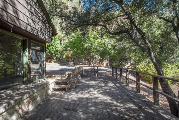 2256 Pinecrest Dr 004-mls