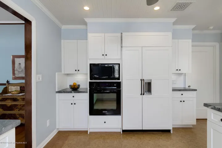 1970 Midwick Dr 015-mls