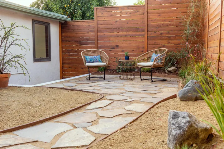 mendota_backyard03