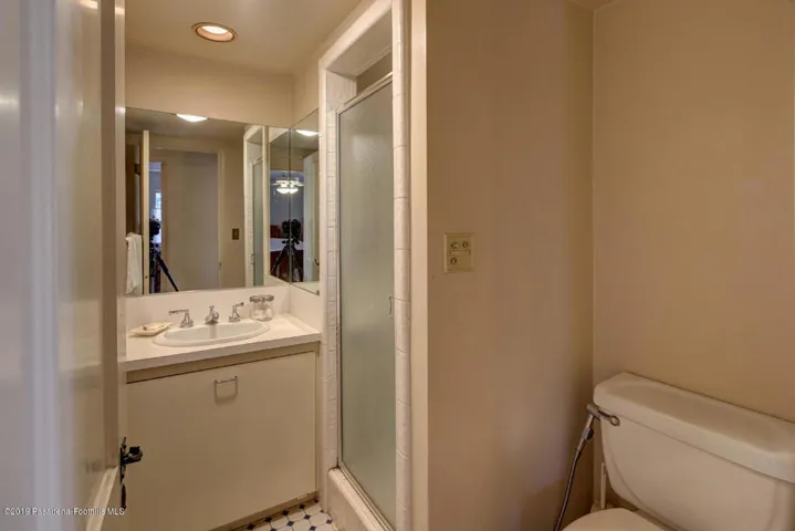 Upstairs 3/4 Bathroom