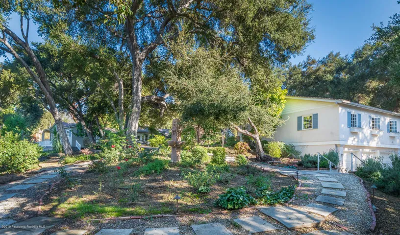 GYP_399 Flintridge Oaks Drive_032_MLS
