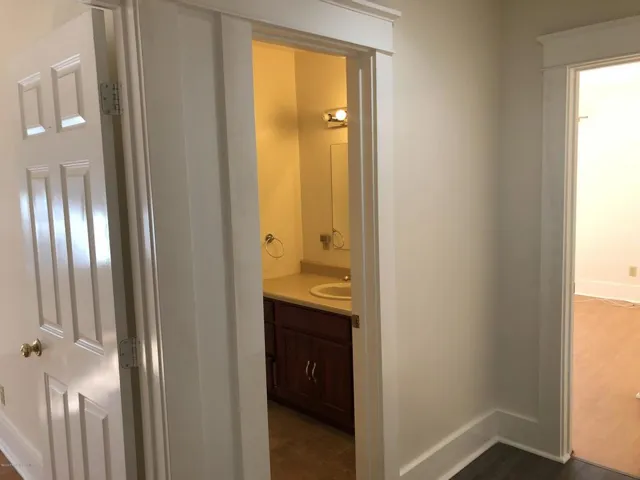 Front  two bedrooms and bathroom hallway