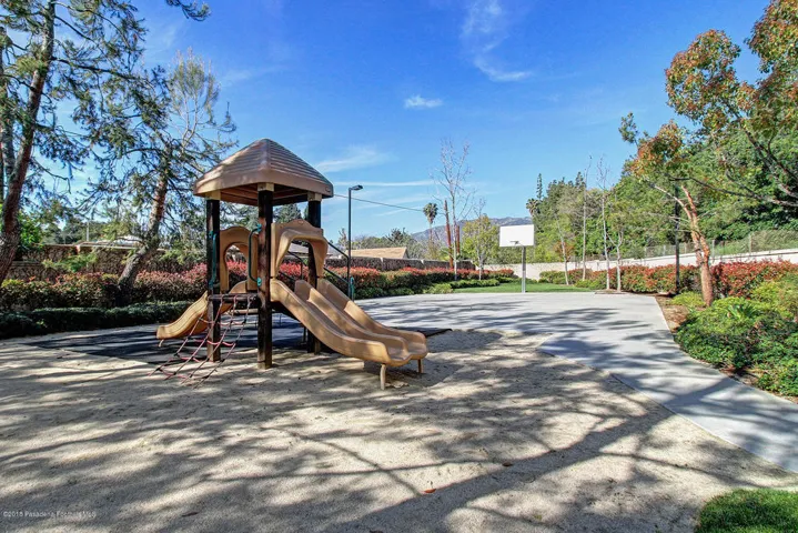 1095 Rosewalk Way 023-mls