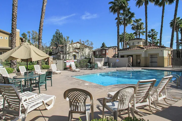 1095 Rosewalk Way 022-mls